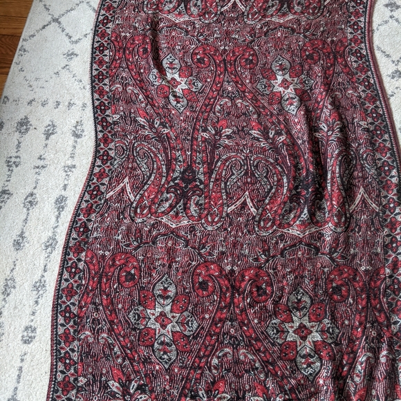 Cashmere Scarves - Picture 7 of 7